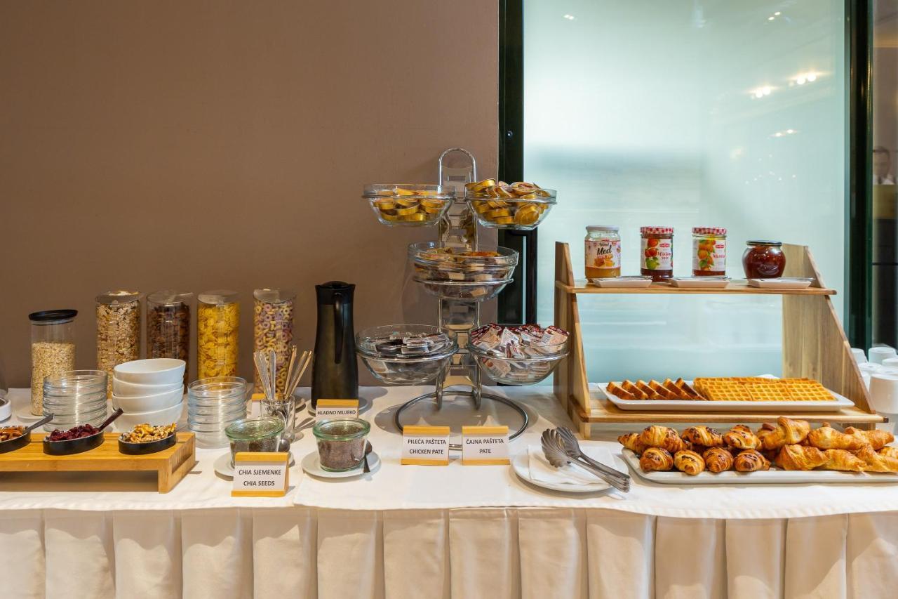 Hotel Central Beach 9 Μακάρσκα Εξωτερικό φωτογραφία